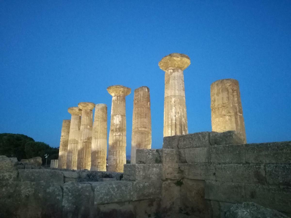 L'Alba Sui Templi Bed and Breakfast Agrigento Eksteriør billede